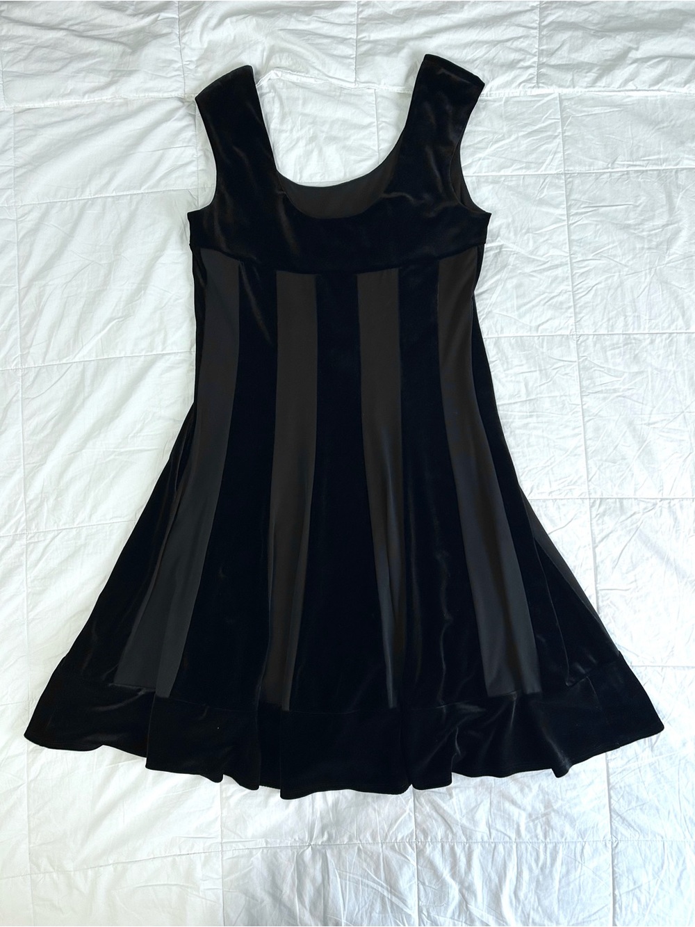 Vintage connected apparel Black Velvet Panel A-Line Mini Dress